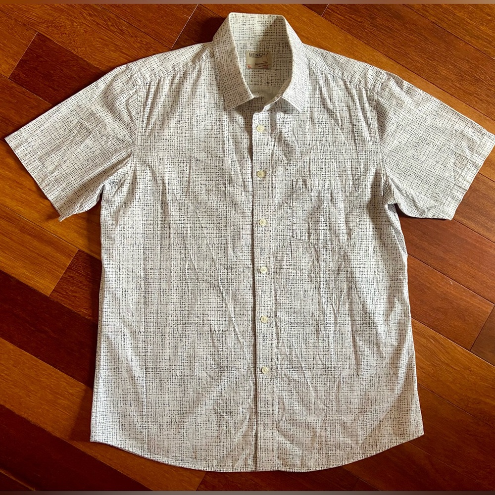 BENCH Cool Crisp 100% Cotton Button Down Men’s Graphic Short Sleeve Shirt Sz XL